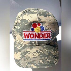 VTG Y2KClassic Wonder Bread Logo Camouflage SnapBack Truckers Hat Streetwear USA